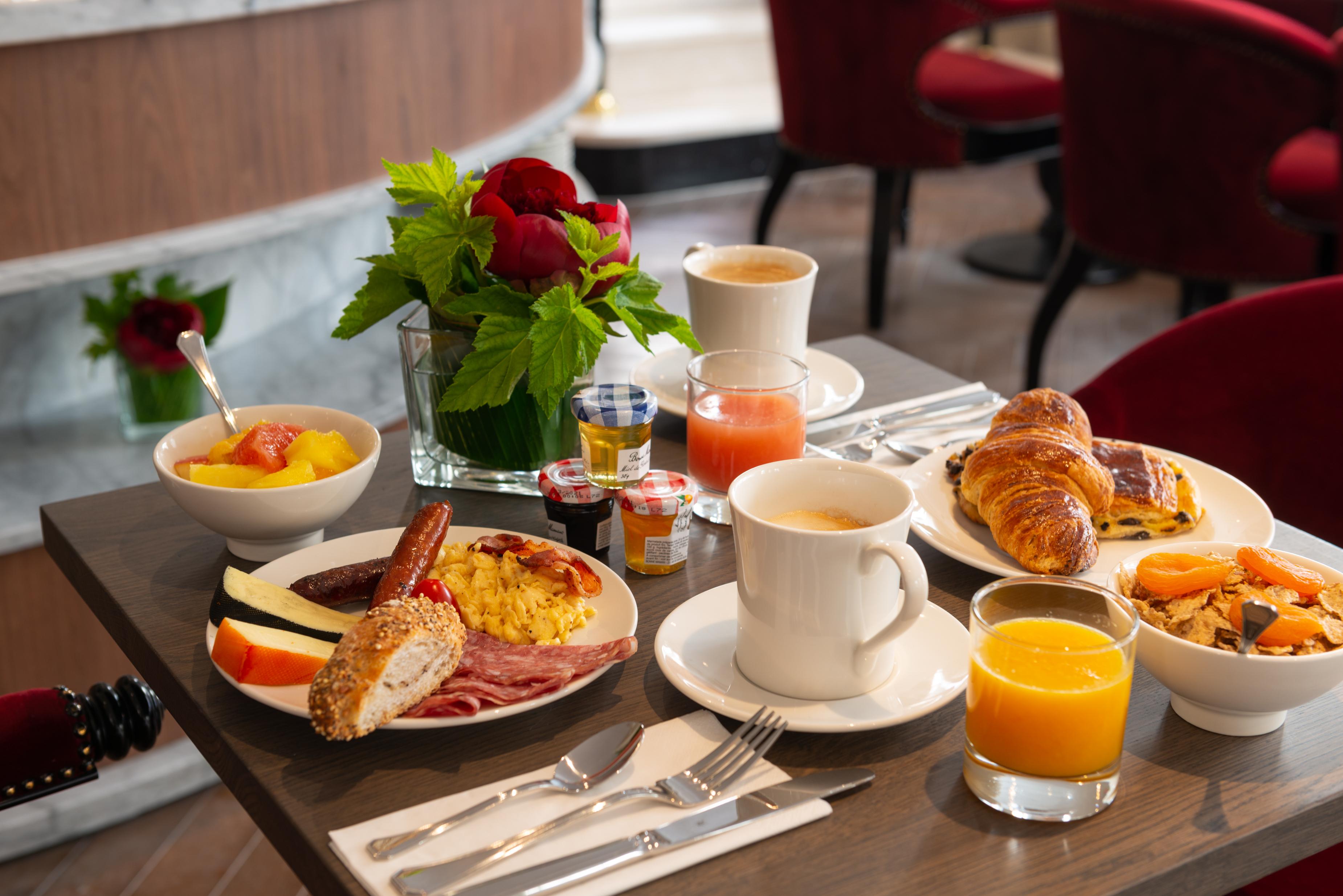 Lord Byron Hotell Paris Eksteriør bilde